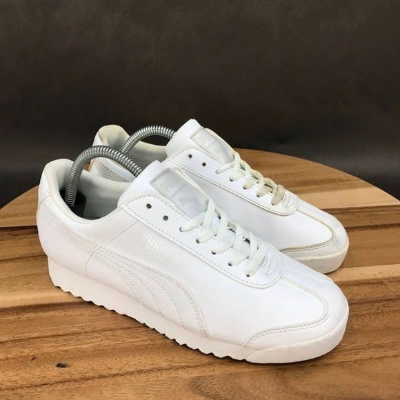 のだ✨PUMA ROMA LEATHERホワイトレザー綺麗めコーデにも◎ 中古・古着通販】PUMA (プーマ) Roma leather ホワイト サイズ